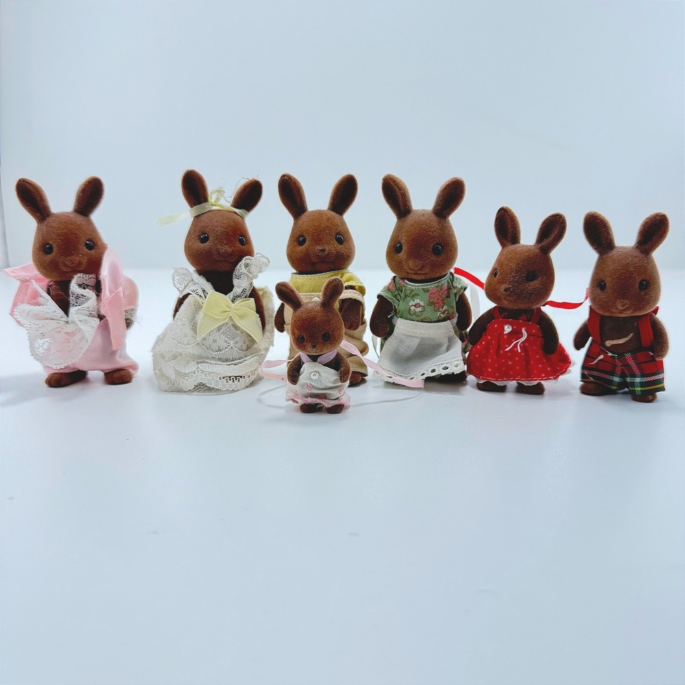 Vintage Sylvanian Families Calico Critters Brown Rabbit Family of 7 Bride/Groom